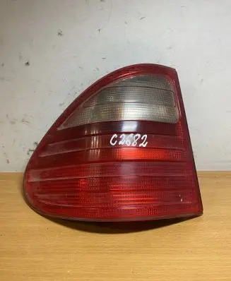 Mercedes-Benz E W210 Rear/tail lights A2108204764 C2682