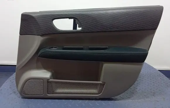 Subaru Forester SG Door card panel trim set 94235SA000