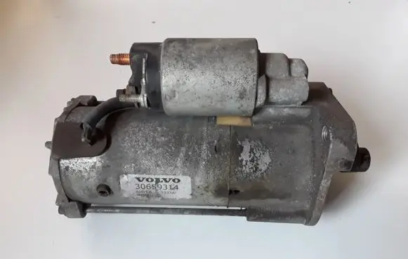 Volvo V70 Starter motor 30659314