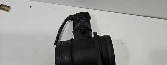 Volkswagen PASSAT B6 Mass air flow meter 038906461B 0281002531