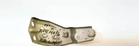 Toyota Avensis T270 Fender mounting bracket