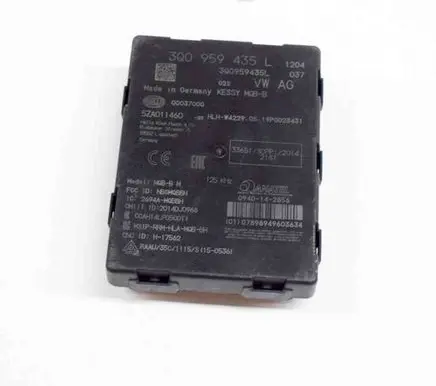 Skoda Fabia Mk3 (NJ) Keyless (KESSY) go control unit/module 5ZA011460 3Q0959435L
