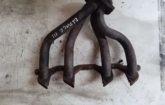 Exhaust manifold
