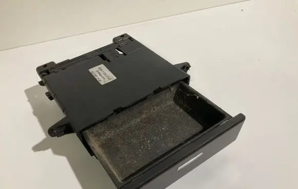BMW 5 E60 E61 Car ashtray 6976375