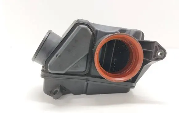 Mercedes-Benz C W203 Intake resonator A2710900804 054700