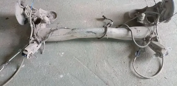 Peugeot 308 Rear axle beam 