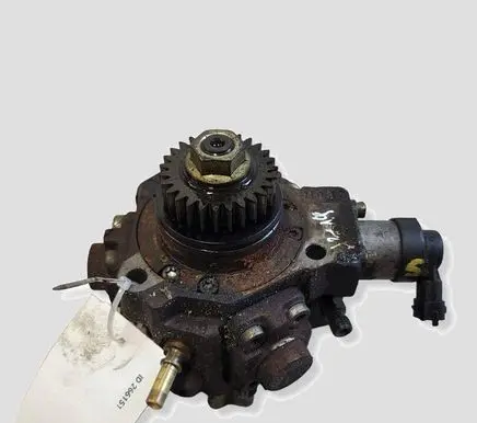 Renault Trafic II (X83) Fuel injection high pressure pump 0445010205 8201024002 8200950493