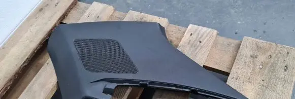 Audi Q3 F3 (D)pillar trim (top) 83A867246 M8944