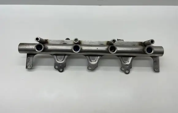 Audi A6 S6 C6 4F Fuel main line pipe 06F133317L