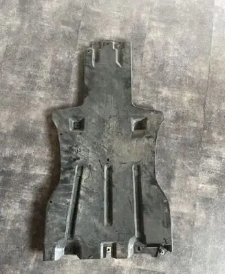 Audi Q7 4L Gearbox bottom protection 7L8825231A