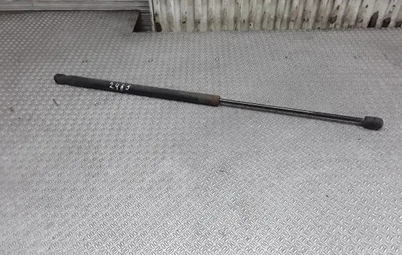 Mitsubishi Colt Tailgate/trunk strut/damper