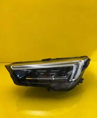 Opel Crossland X Headlight/headlamp YQ00709680