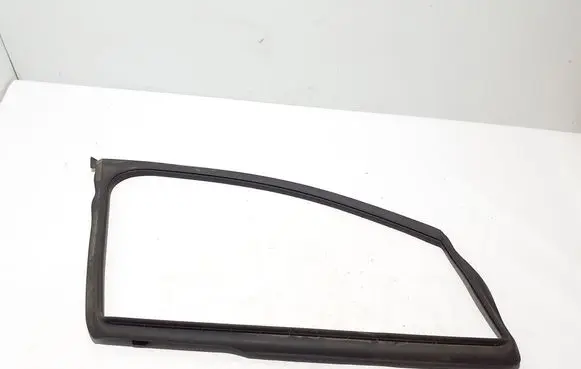 Porsche Panamera (971) Front door rubber seal 971837432A