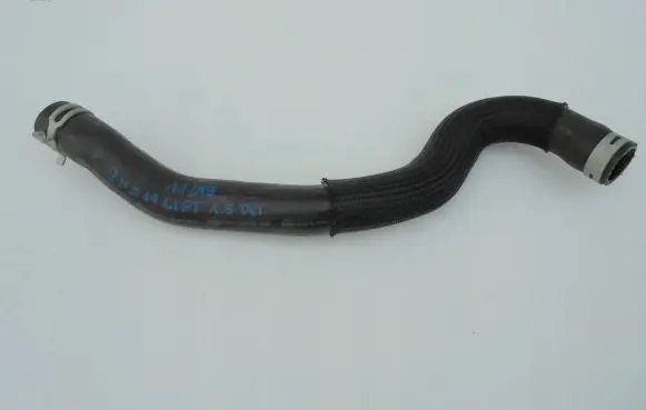 Nissan Qashqai Engine coolant pipe/hose