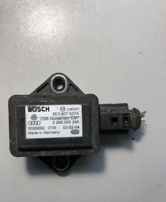 Audi A4 S4 B6 8E 8H ESP acceleration yaw rate sensor 8E0907637A
