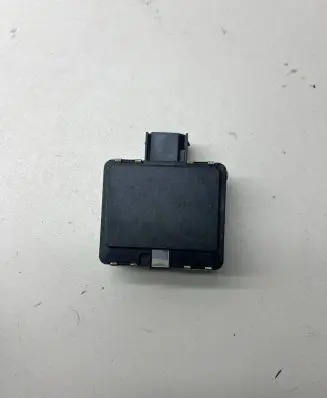 Suzuki Vitara (LY) Distronic sensor radar 3394376S00 0203303538