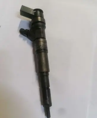 BMW 1 E81 E87 Fuel injector supply line/pipe 7794435 0445110209