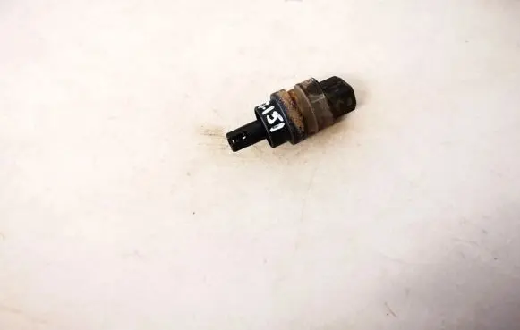 Volkswagen PASSAT B4 Intake air temperature sensor 028906081