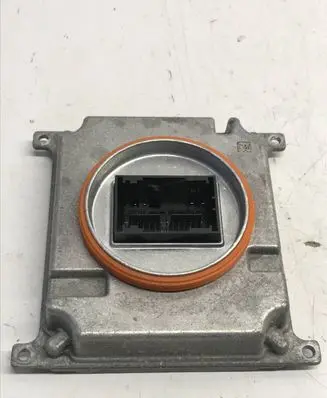 Skoda Kodiaq Voltage converter/converter module 7P5941591AH 7P5941591A 10100500048