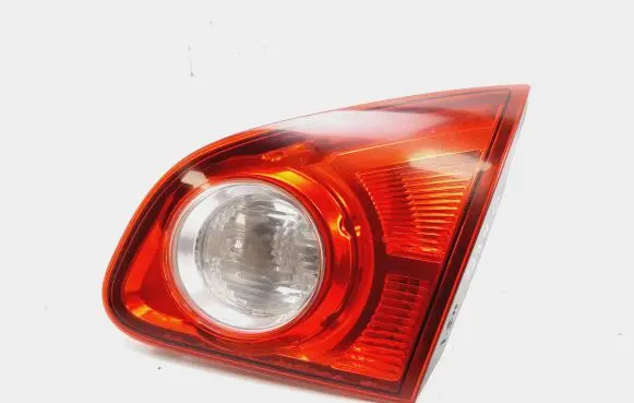 Nissan Qashqai Tailgate rear/tail lights 89071064