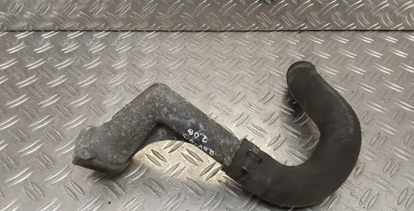 Toyota RAV 4 (XA20) Engine coolant pipe/hose