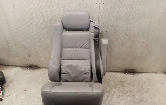 Mercedes-Benz Vito Viano W638 Third row seats