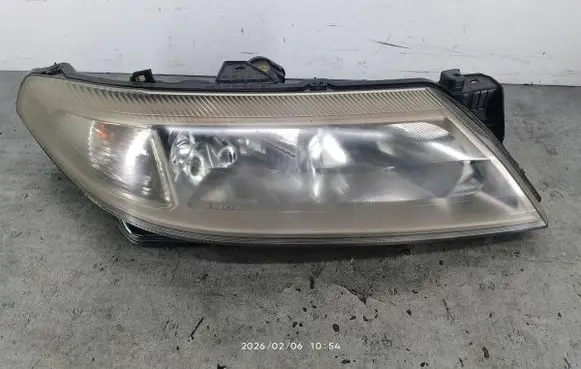 Renault Laguna II Headlight/headlamp 8200163324