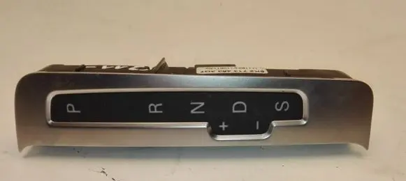 Audi A5 8T 8F Gear shift selector indicator 8K2713463