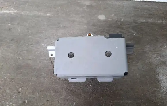 Lexus RX 450H Other control units/modules 867770W060