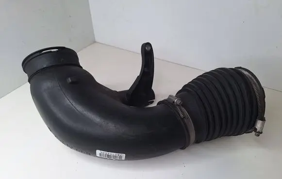 BMW X3 E83 Intercooler hose/pipe 7803843 58300015 446322601