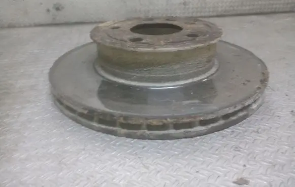 Volkswagen Transporter - Caravelle T4 Front brake disc