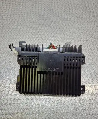 Audi A3 S3 8L Sound amplifier 8L0035223 256015