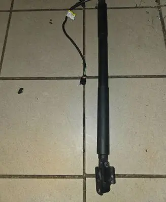 Volvo XC60 Tailgate/trunk strut/damper 31479627