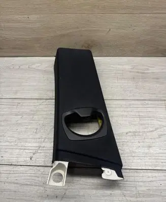 BMW 3 E90 E91 (B) pillar trim (bottom) 7117469 52107010