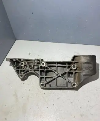 Audi A3 S3 8L Engine mounting bracket 06A903143P