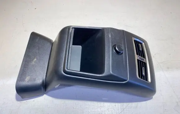 Lexus RX 450H Rear air vent grill 5892348170
