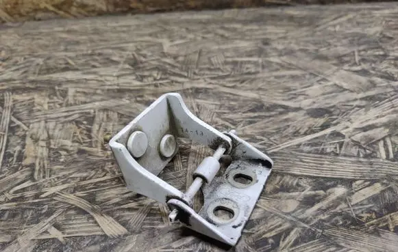 Ford Grand C-MAX Tailgate/trunk/boot hinge CM5142900