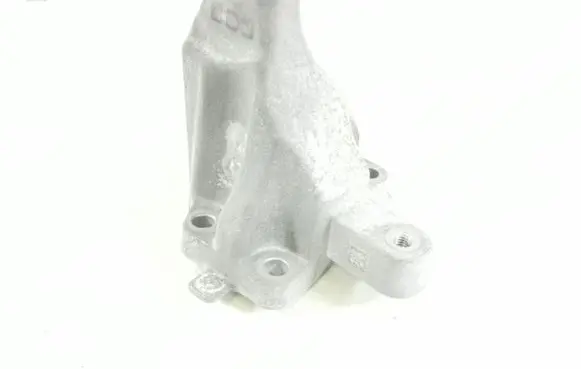 Jeep Grand Cherokee WL Engine mounting bracket 68375850AA