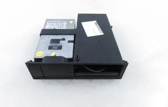 Audi A4 S4 B8 8K CD/DVD changer 4E0035785F