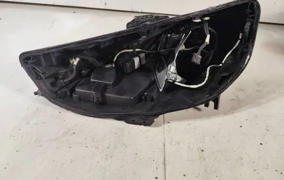 Audi A4 S4 B9 8W Headlight/headlamp 145000094700 LE18E6424 71145100947