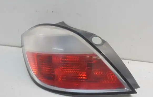 Opel Astra H Rear/tail lights 24451835
