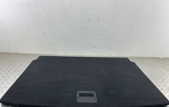 Volkswagen Golf VII Trunk/boot mat liner 5G6858855