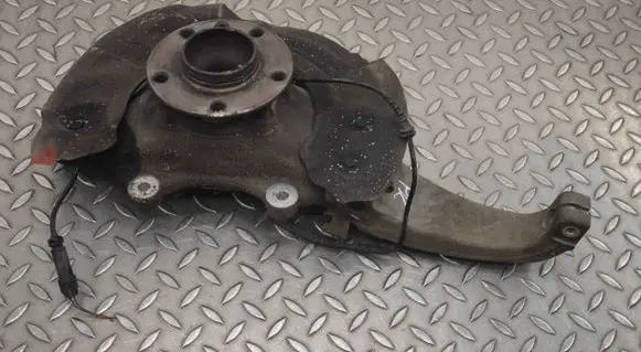 BMW 6 F12 F13 Front wheel hub