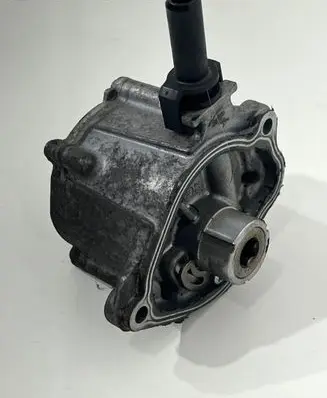 Mercedes-Benz C W204 Vacuum pump A6512300165 GD01497 AC46000