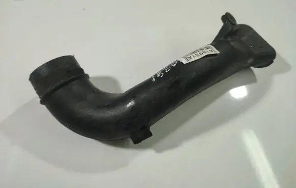 Toyota Corolla Verso AR10 Air intake hose/pipe