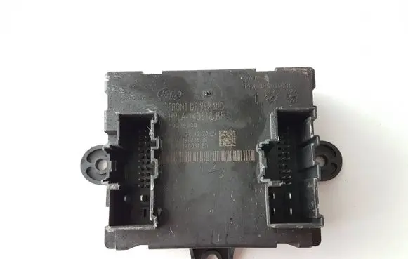 Jaguar F-Pace Door control unit/module HPLA14D618BF 10336933 28122010