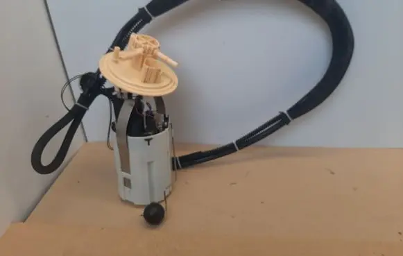 Volvo XC70 In-tank fuel pump 30761739