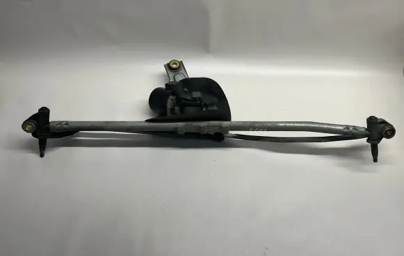 Mini One - Cooper Cabrio R52 Front wiper linkage and motor 8229128