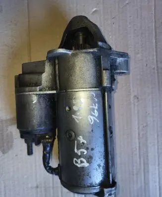 Volkswagen PASSAT B5.5 Starter motor