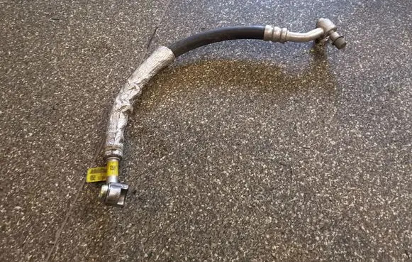 Dodge Durango Air conditioning (A/C) pipe/hose 68217212AB